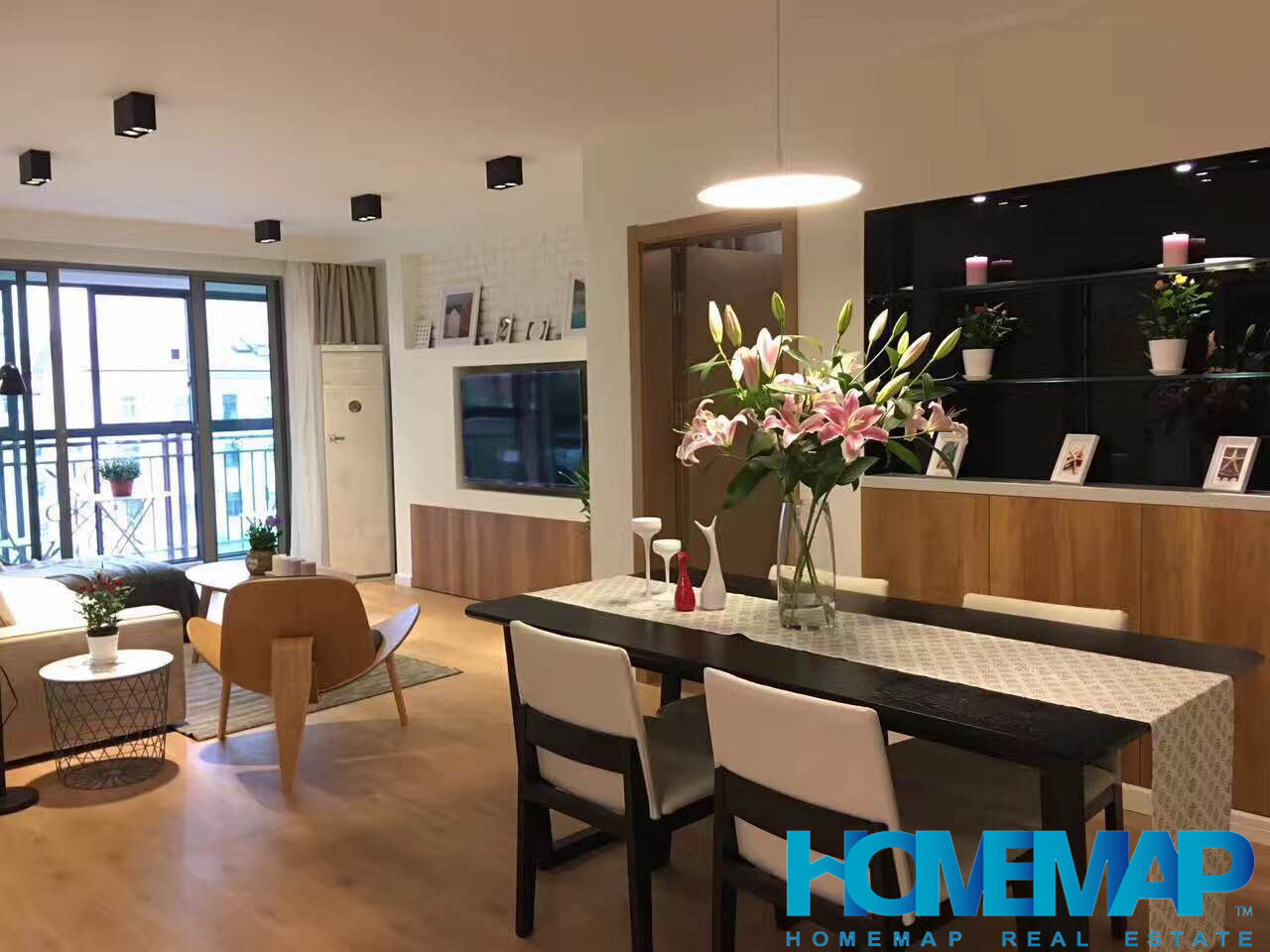 Cozy 2br with floor heating/water filter Rd in Jing'an