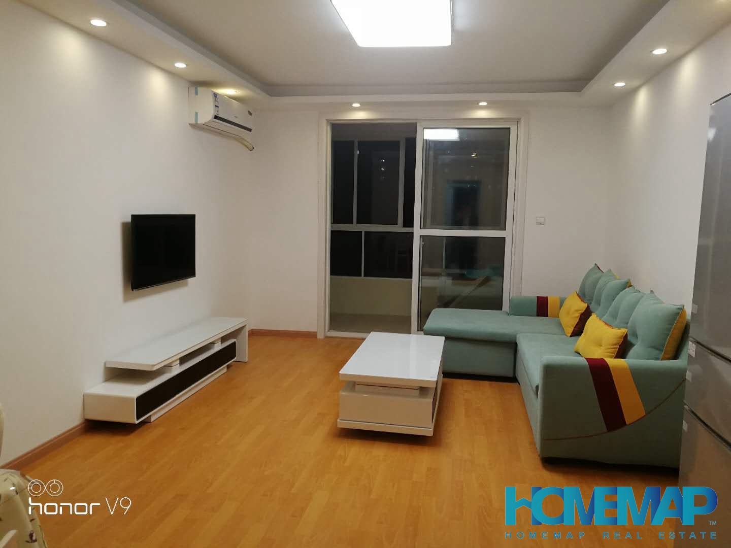 Newly Renovated Amazing 3 Brs Only 5.5K!! in Pudong New Area