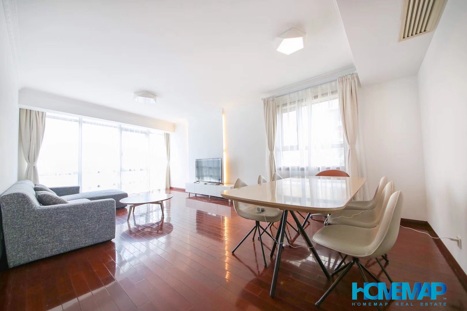 Spacious Exquisite 3Brs&2baths Nr West Nanjing Rd