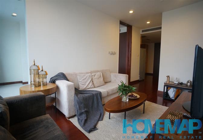 Brand New Decor 1 Br with Suzhou River View